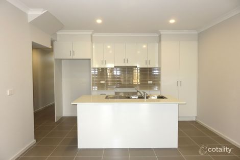 Property photo of 4 Courthouse Walk Doreen VIC 3754
