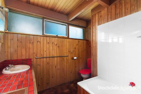 Property photo of 10 Latter Grove Churchill VIC 3842