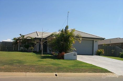 17 Chancellor Dr, Avenell Heights, QLD 4670