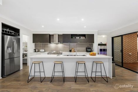 Property photo of 58 Sherwood Road Chirnside Park VIC 3116