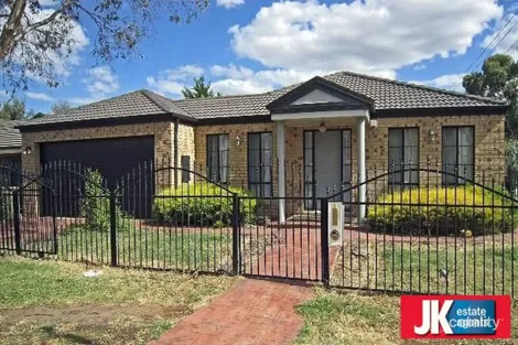 2 Wilmington Ave, Hoppers Crossing, VIC 3029