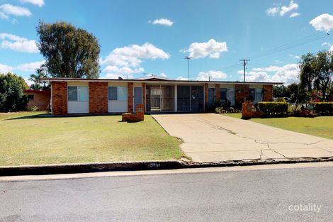 2/107 Menzies St, Park Avenue, QLD 4701