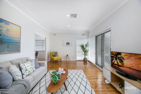 Property photo of 119 Flinders Road Georges Hall NSW 2198