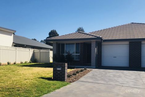 Property photo of 81B Champagne Drive Dubbo NSW 2830
