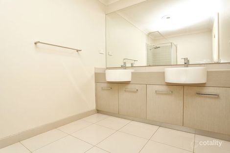 Property photo of 44 Belleville Close Burnside Heights VIC 3023