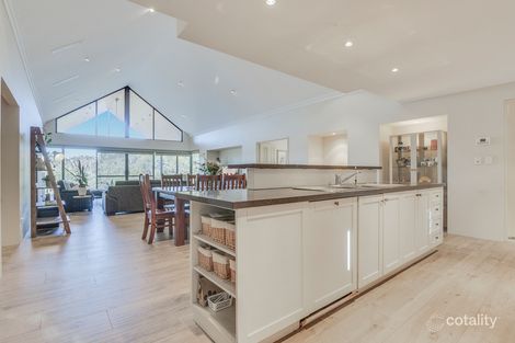 Property photo of 9 Henty Lookout Roleystone WA 6111