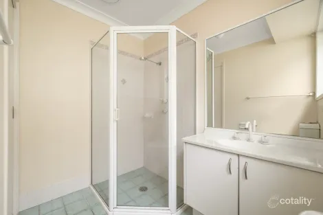 Property photo of 24 Kookaburra Crescent Glenmore Park NSW 2745