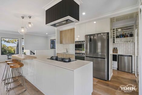 Property photo of 17 Velodrome Drive Kearneys Spring QLD 4350
