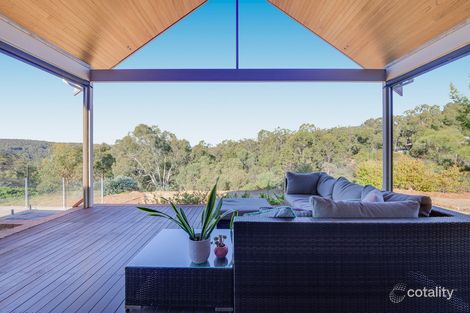 Property photo of 9 Henty Lookout Roleystone WA 6111
