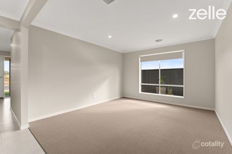 Property photo of 30 Potoroo Avenue Thurgoona NSW 2640
