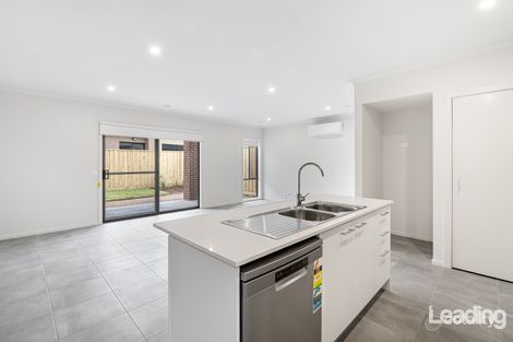 Property photo of 21 Maroon Way Diggers Rest VIC 3427