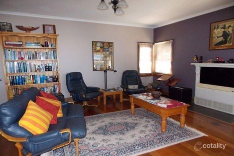 Property photo of 17 Coroneagh Street Penguin TAS 7316