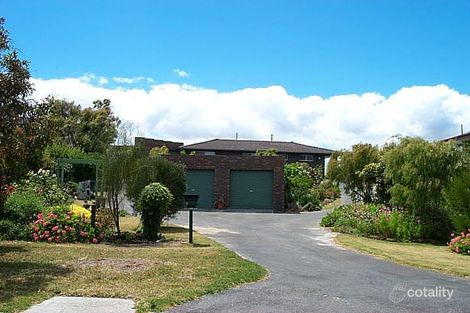 6 Wilson St, Little Grove, WA 6330