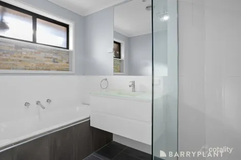 Property photo of 28 Ruyton Drive Capel Sound VIC 3940