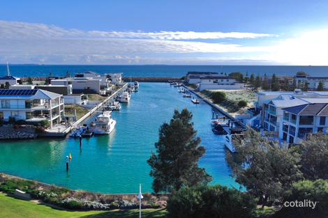 Property photo of 61 Caledonia Loop North Coogee WA 6163