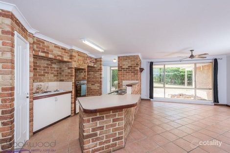 Property photo of 15 Parkland Road Stoneville WA 6081