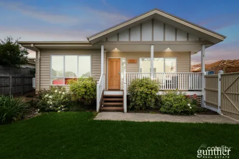 1/18 St Leonards Rd, Healesville, VIC 3777