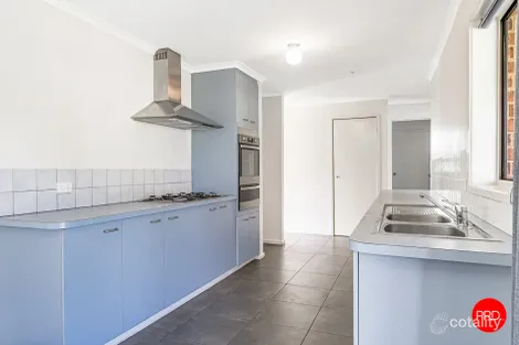 Property photo of 313 Mackenzie Street West Kangaroo Flat VIC 3555