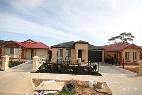 14 Irwin St, Mansfield Park, SA 5012