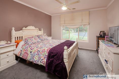 Property photo of 11 Saunton Drive Cranbourne VIC 3977