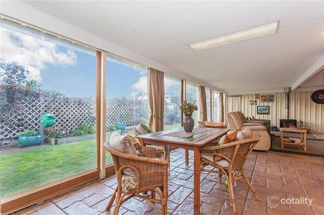 Property photo of 1 Gale Court Morphett Vale SA 5162