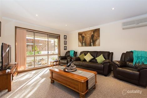 Property photo of 1 Gale Court Morphett Vale SA 5162