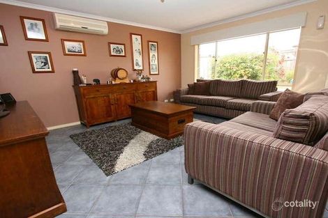 Property photo of 16 Gleeson Grove Evanston Park SA 5116