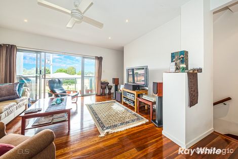 Property photo of 3/11 Wattle Avenue Bongaree QLD 4507