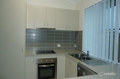 Property photo of 9 Newport Parade Blacks Beach QLD 4740