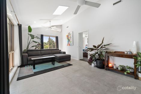 Property photo of 53 Sunbird Crescent Carrum Downs VIC 3201