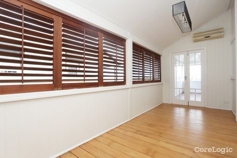 Property photo of 32 Tennyson Street Norman Park QLD 4170