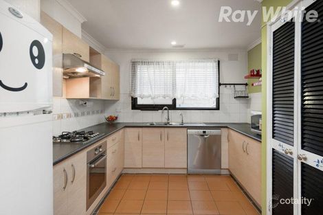 Property photo of 19 Wenden Road Mill Park VIC 3082