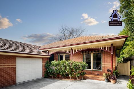 Property photo of 2/26 Irymple Avenue Kew East VIC 3102