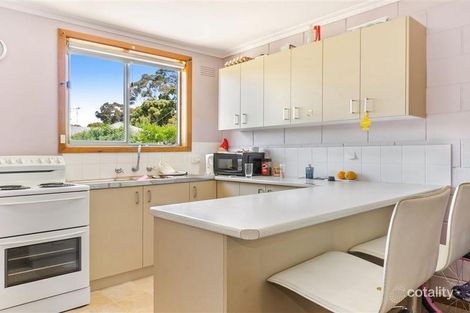Property photo of 11/38-40 Pride Avenue Hamlyn Heights VIC 3215