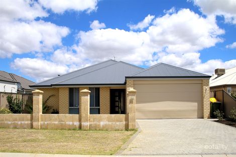 Property photo of 14 Mannhein Crescent Piara Waters WA 6112