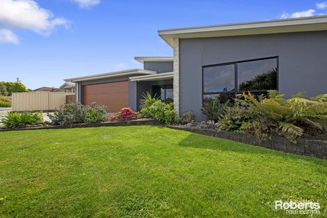 Property photo of 5 Dana Drive Devonport TAS 7310