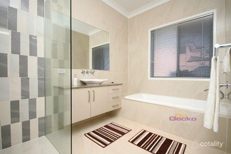 Property photo of 19 Silverbirch Place Bridgeman Downs QLD 4035