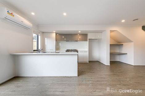 Property photo of 19 Saltbreeze Circuit Clyde VIC 3978