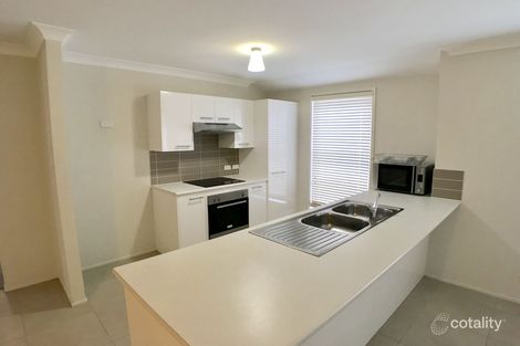 Property photo of 28 Cedar Cutters Crescent Cooranbong NSW 2265
