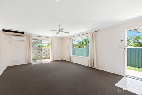 Property photo of 2 Rathbone Place Labrador QLD 4215