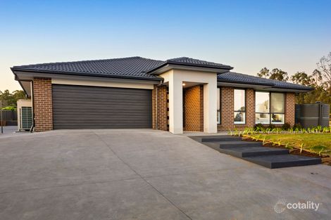 Property photo of 44 Abbey Circuit Weston NSW 2326