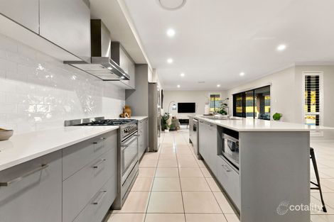 Property photo of 44 Abbey Circuit Weston NSW 2326