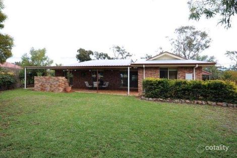 10 Norman Ct, Westbrook, QLD 4350
