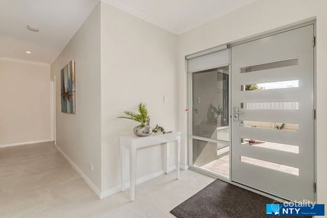 Property photo of 43 Hillside Crescent Maylands WA 6051