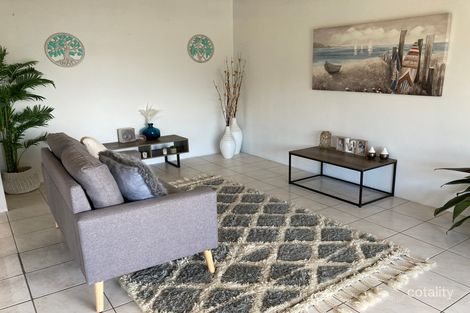 Property photo of 3/94 Frank Street Labrador QLD 4215