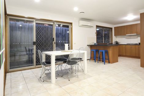 Property photo of 28 Bowman Drive Mill Park VIC 3082