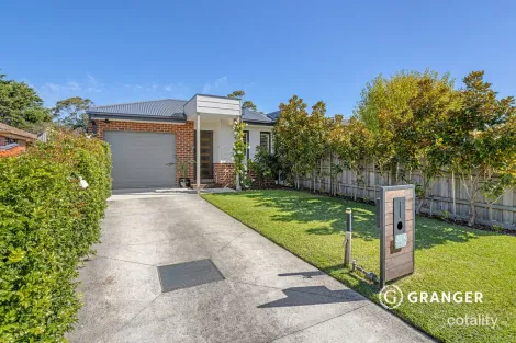 Property photo of 30A Martin Street Rosebud VIC 3939