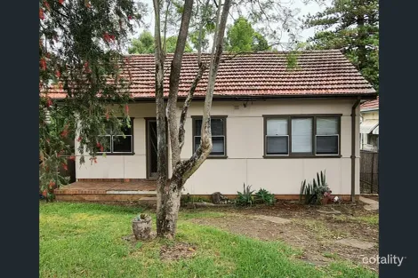 16 Bogalara Rd, Old Toongabbie, NSW 2146