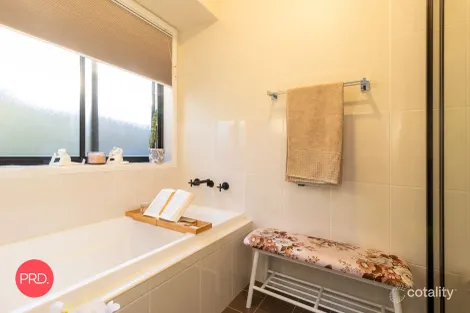 Property photo of 52 Day Circuit Bungendore NSW 2621
