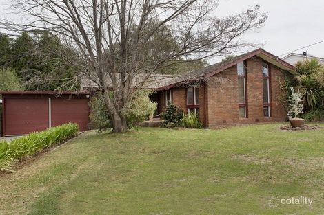 17 Boronia Cres, Strathdale, VIC 3550